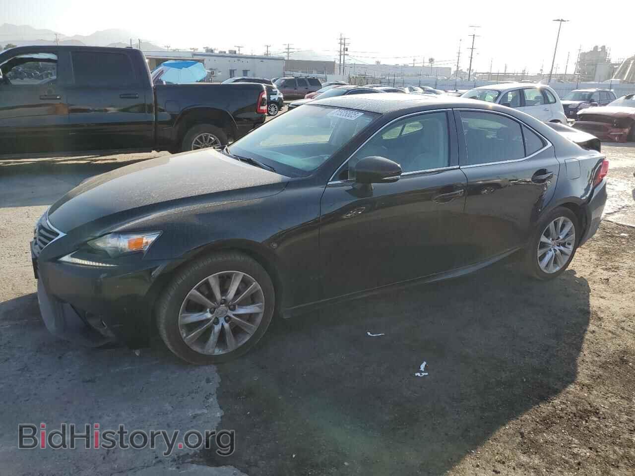 Photo JTHBA1D29G5036191 - LEXUS IS 2016