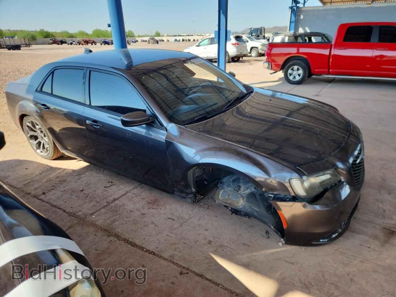 2016 CHRYSLER 300 - VIN: 2C3CCABG4GH182235 - Фото 4