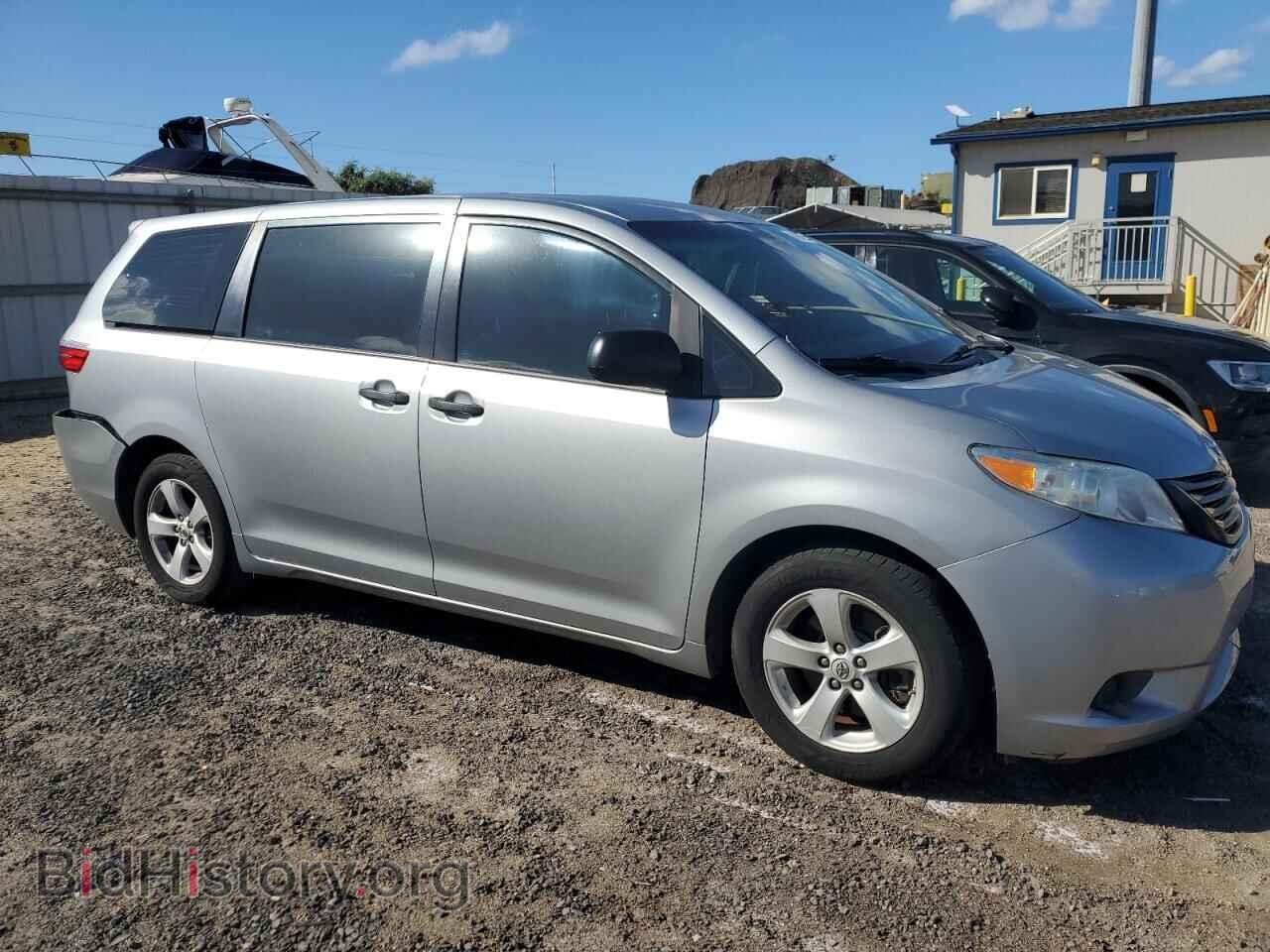 2015 TOYOTA All Models - VIN: 5TDZK3DC6FS562269 - Фото 4