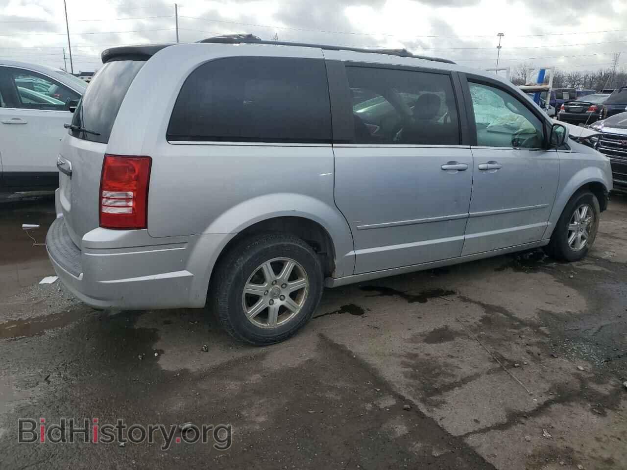 2008 CHRYSLER MINIVAN - VIN: 2A8HR54P88R637547 - Фото 3