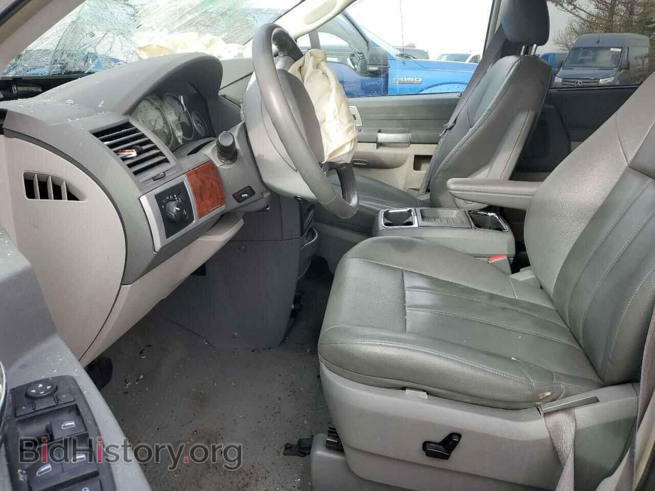 2008 CHRYSLER MINIVAN - VIN: 2A8HR54P88R637547 - Фото 7