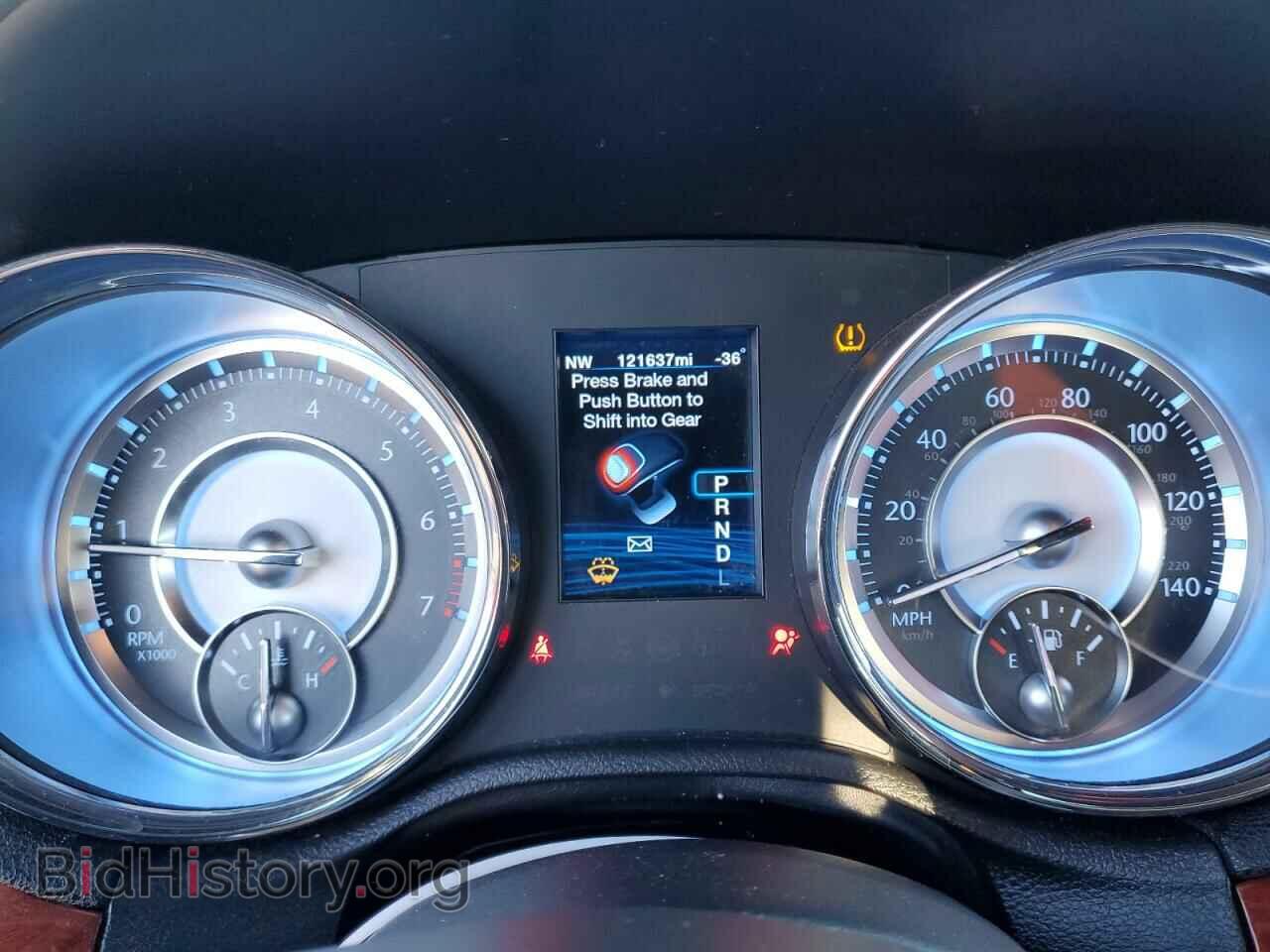 2012 CHRYSLER 300 - VIN: 2C3CCACG2CH212518 - Фото 9