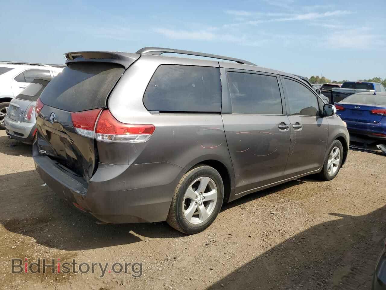 2012 TOYOTA All Models - VIN: 5TDKK3DC5CS221619 - Фото 3