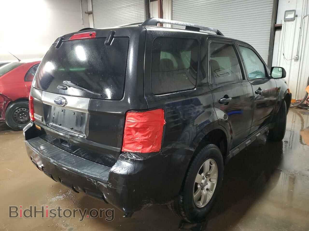 2011 FORD ESCAPE - VIN: 1FMCU0E72BKB39010 - Фото 3