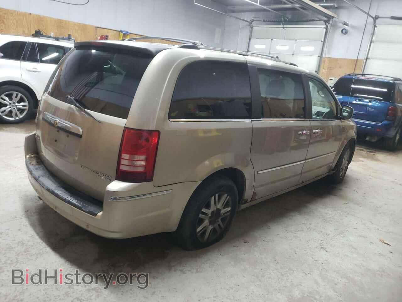 2009 CHRYSLER MINIVAN - VIN: 2A8HR64X29R514298 - Фото 3