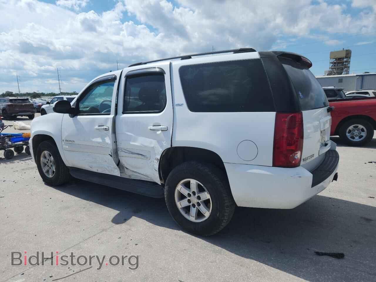 2007 GMC YUKON - VIN: 1GKFC13J57R140616 - Фото 2