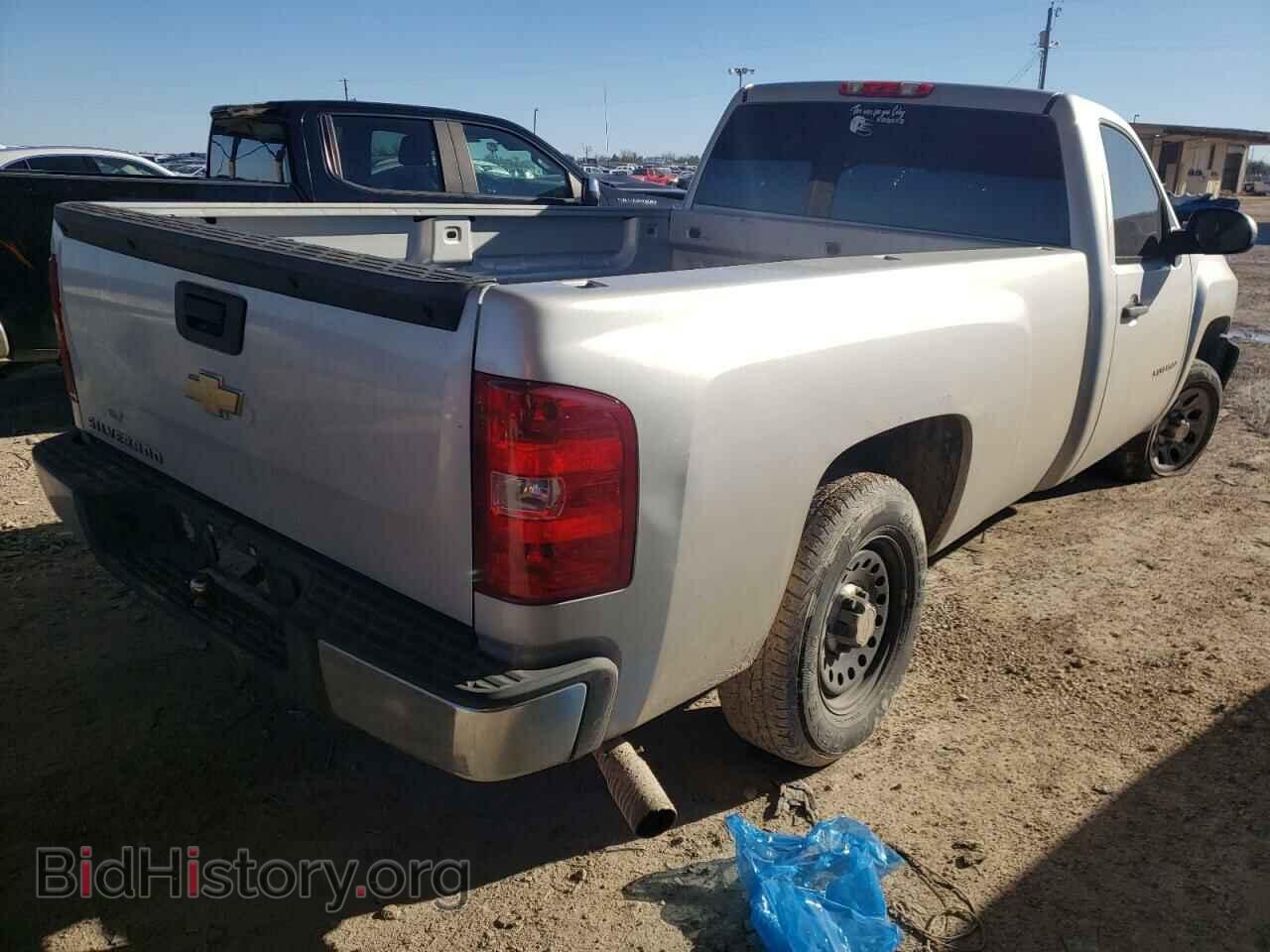 2010 CHEVROLET ALL Models - VIN: 1GCPCPEX7AZ263569 - Фото 3