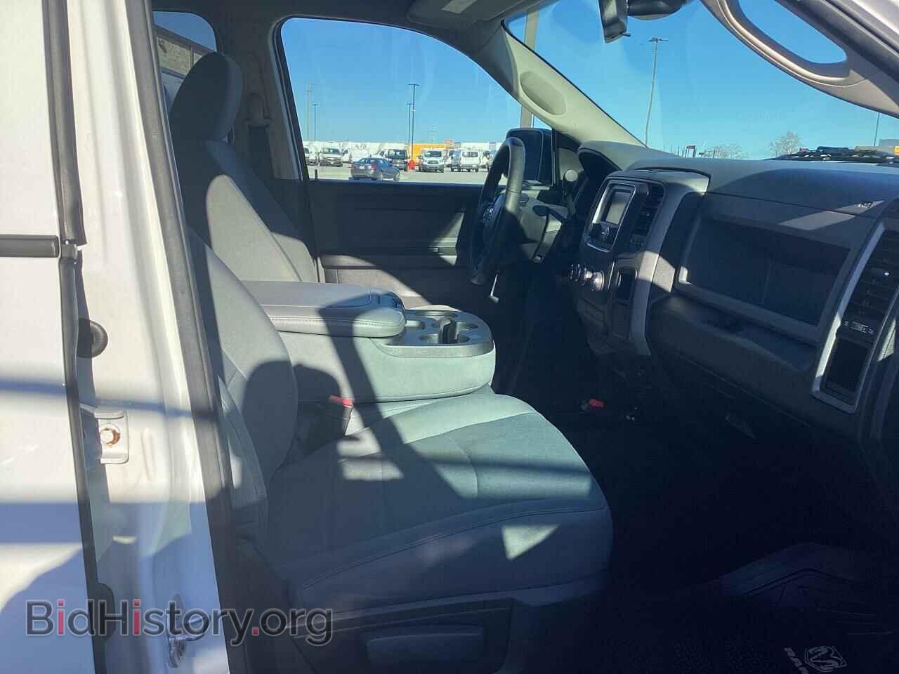 2016 RAM 1500 - VIN: 3C6RR7KTXGG183904 - Фото 5