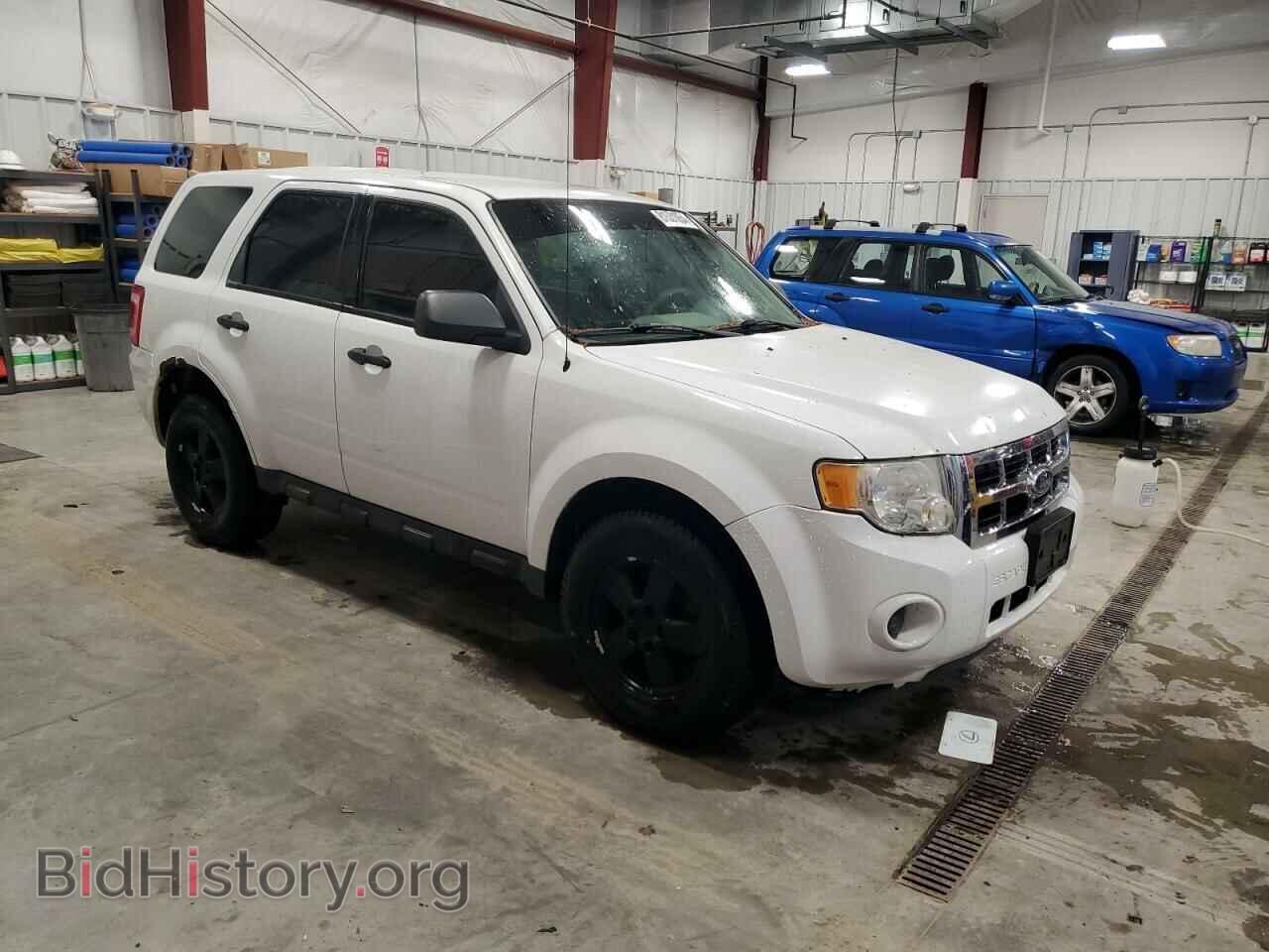 2011 FORD ESCAPE - VIN: 1FMCU9C70BKB79514 - Фото 4