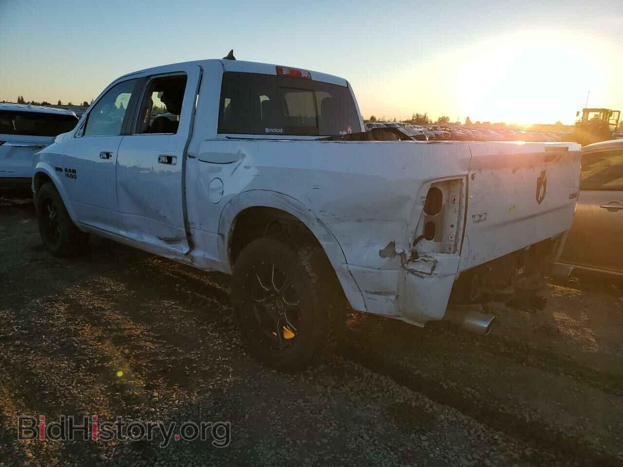 2016 RAM 1500 - VIN: 1C6RR7NM2GS309380 - Фото 2