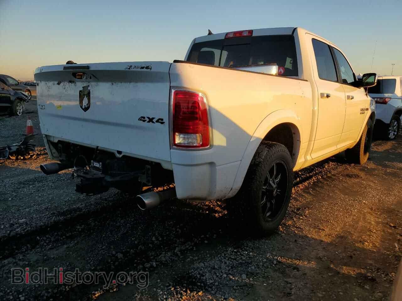2016 RAM 1500 - VIN: 1C6RR7NM2GS309380 - Фото 3