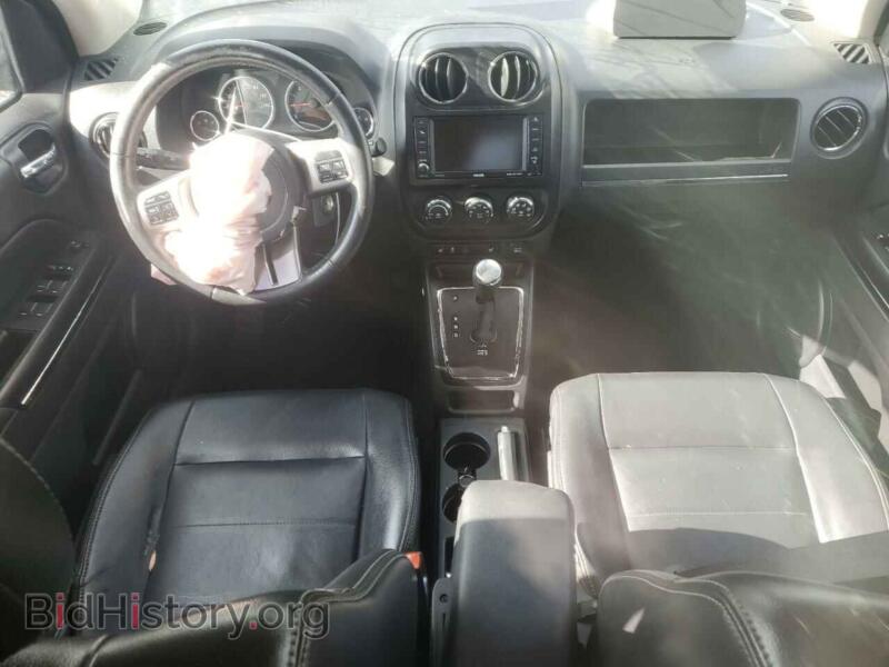 2012 Jeep COMPASS (VIN 1C4NJDCB4CD604476) — фото 8 из 14
