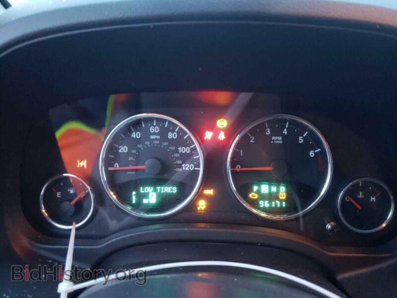 2012 Jeep COMPASS (VIN 1C4NJDCB4CD604476) — фото 9 из 14