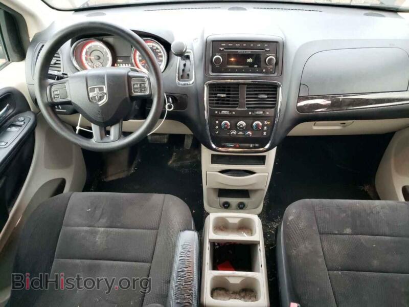 2013 Dodge CARAVAN (VIN 2C4RDGBG9DR500233) — photo 8 of 13