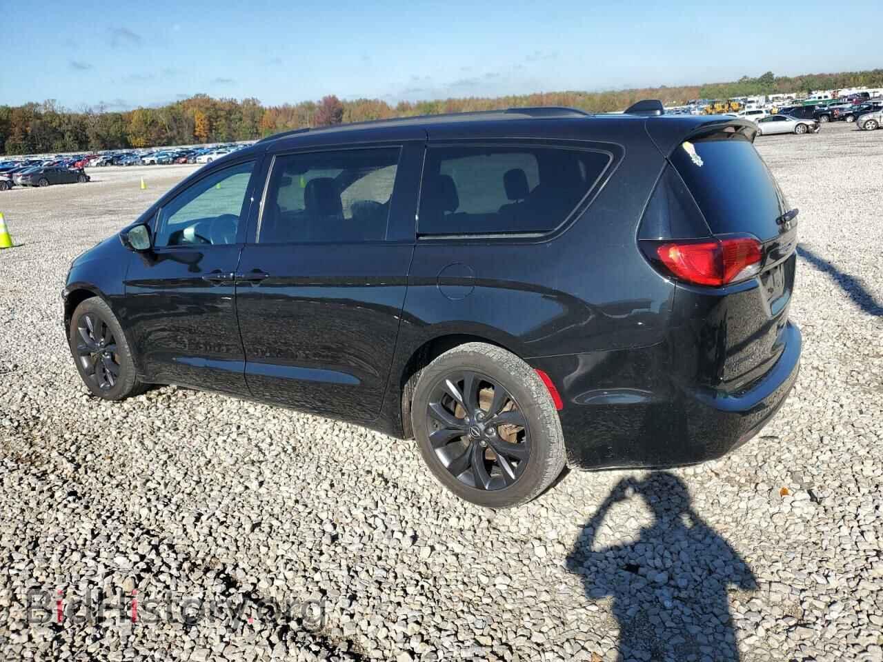 2019 CHRYSLER PACIFICA - VIN: 2C4RC1BG6KR560743 - Фото 2