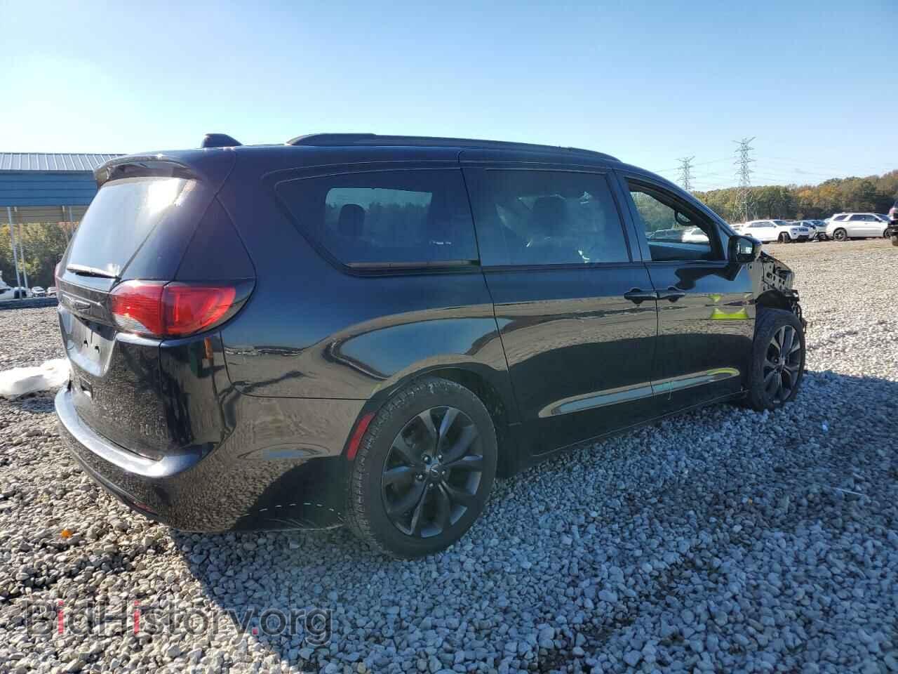 2019 CHRYSLER PACIFICA - VIN: 2C4RC1BG6KR560743 - Фото 3