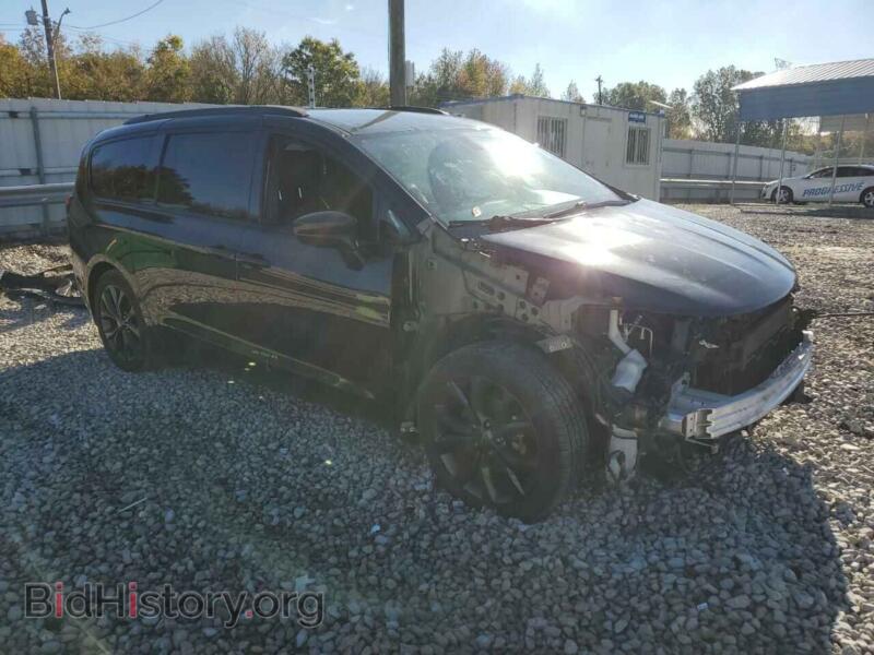 2019 Chrysler PACIFICA (VIN 2C4RC1BG6KR560743) — фото 4 из 13
