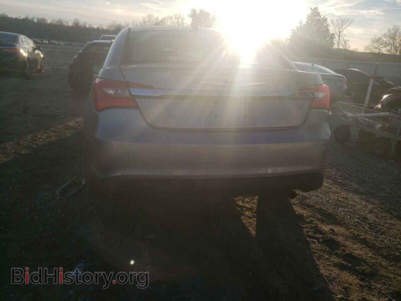 2014 Chrysler 200 (VIN 1C3CCBBB9EN107416) — фото 6 из 12