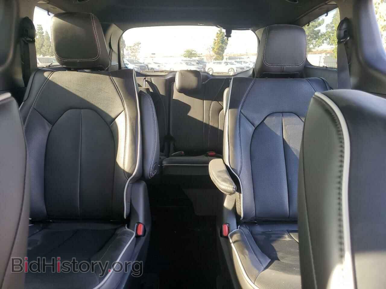 2023 CHRYSLER PACIFICA - VIN: 2C4RC1S75PR618638 - Фото 10