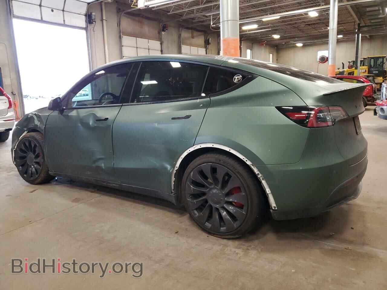 2022 TESLA MODEL Y - VIN: 7SAYGDEF2NF326249 - Фото 2