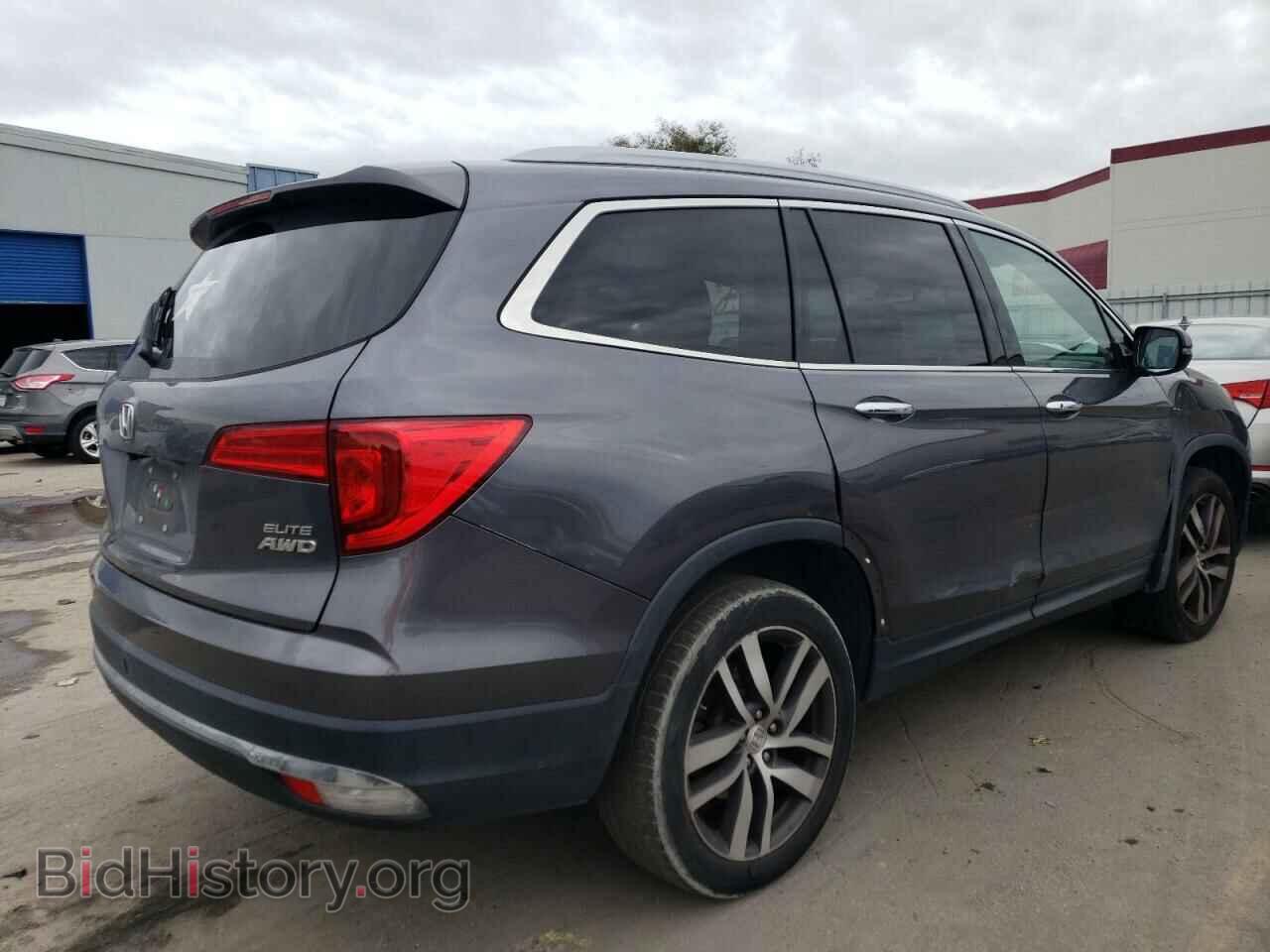 2017 HONDA PILOT - VIN: 5FNYF6H02HB028405 - Фото 3