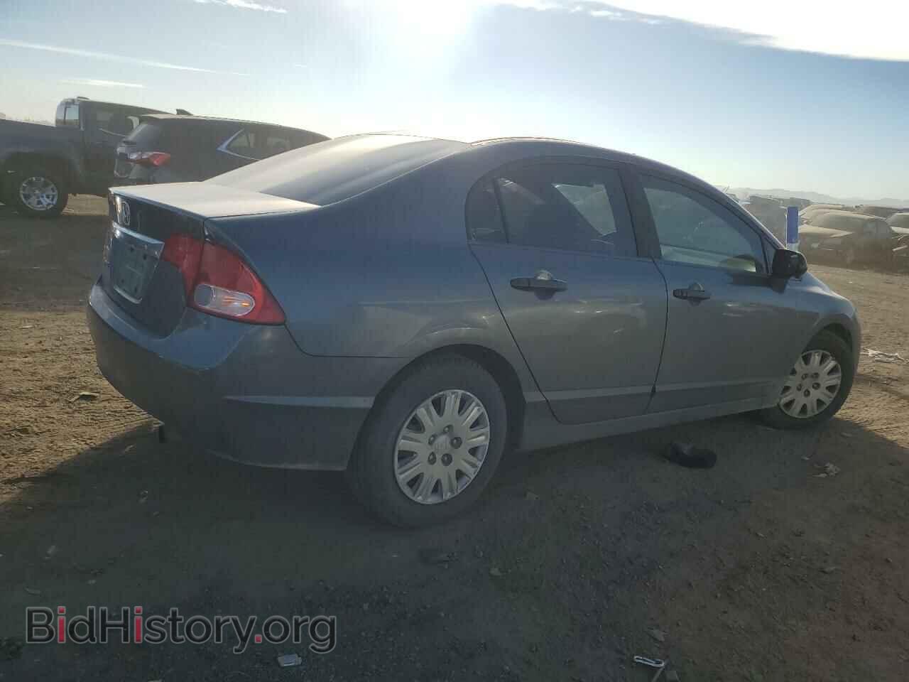 2010 HONDA CIVIC - VIN: 19XFA1F39AE054680 - Фото 3