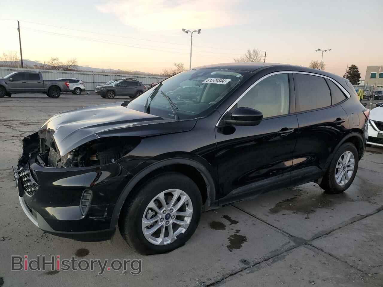 Photo 1FMCU9G68LUA77532 - FORD ESCAPE 2020