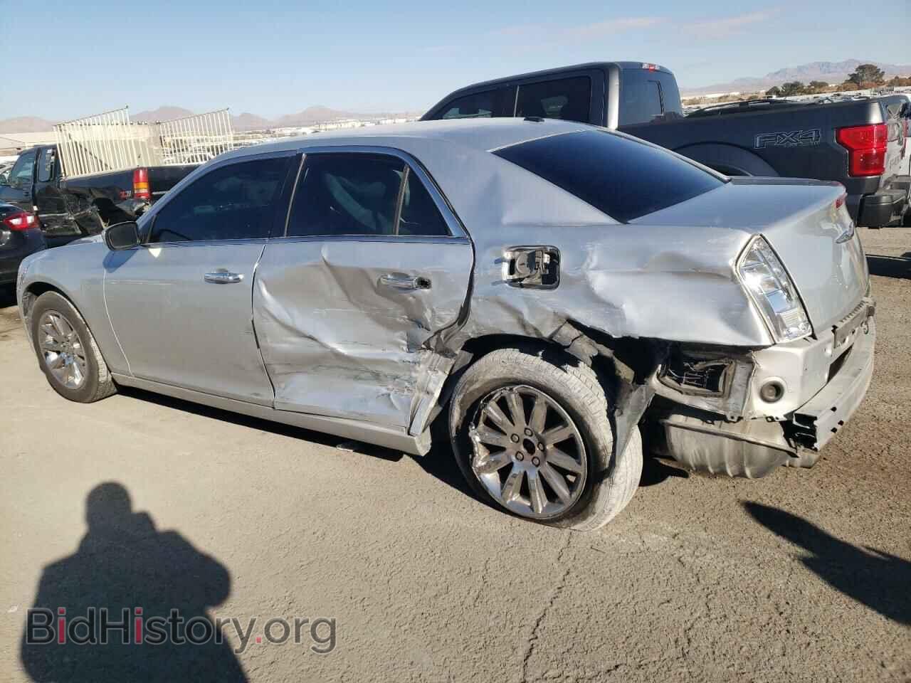 2012 CHRYSLER 300 - VIN: 2C3CCACG8CH288499 - Фото 2