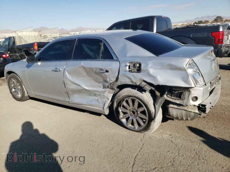 2012 Chrysler 300 (VIN 2C3CCACG8CH288499) — фото 2 из 13