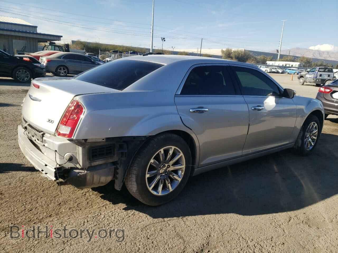 2012 CHRYSLER 300 - VIN: 2C3CCACG8CH288499 - Фото 3
