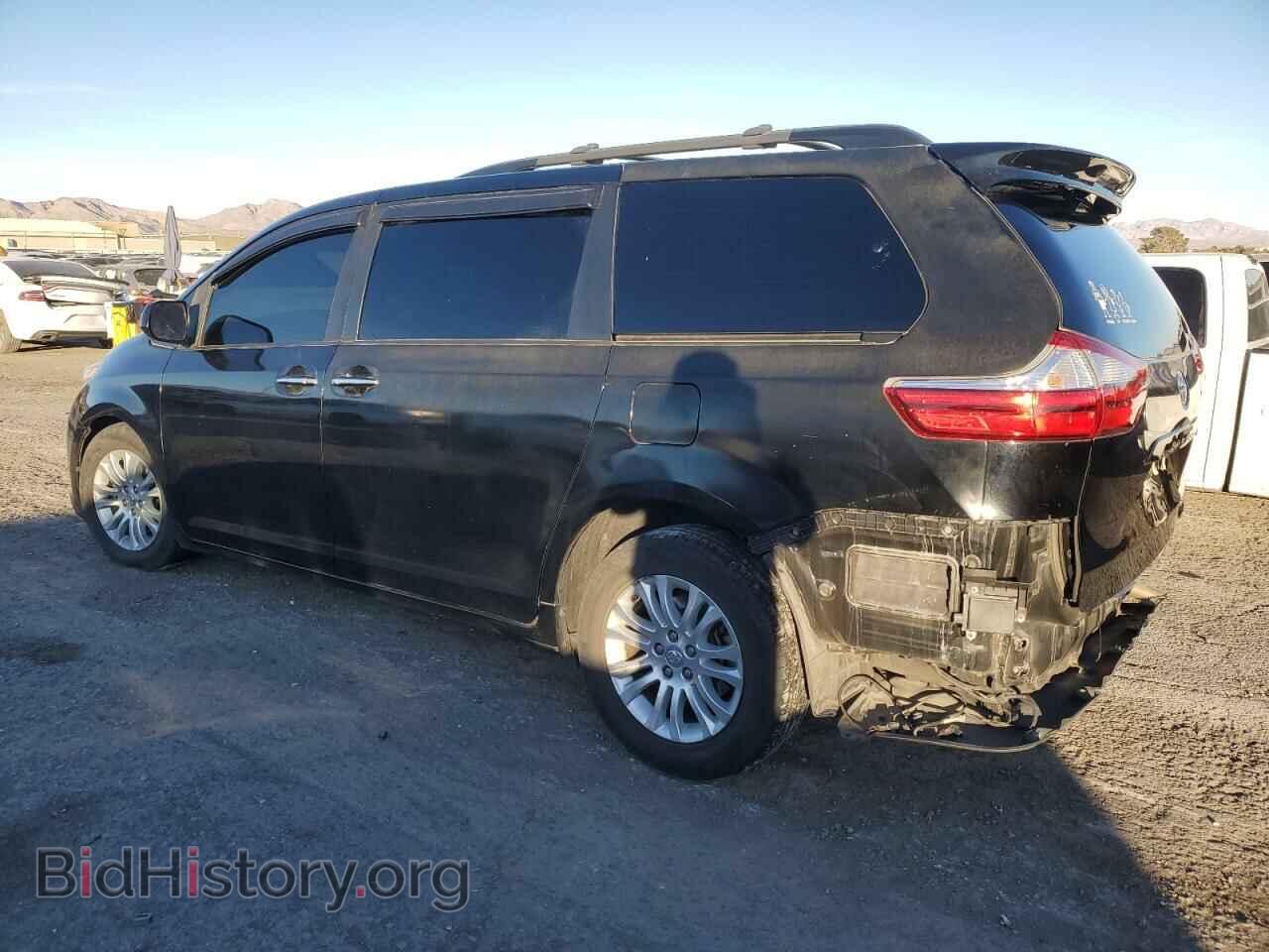 2017 TOYOTA All Models - VIN: 5TDYZ3DC0HS793467 - Фото 2