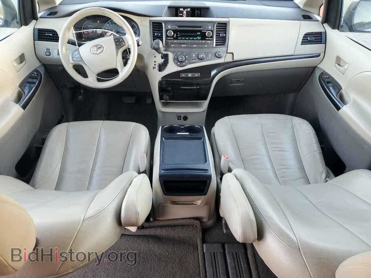 2011 TOYOTA All Models - VIN: 5TDKK3DC1BS095838 - Фото 8