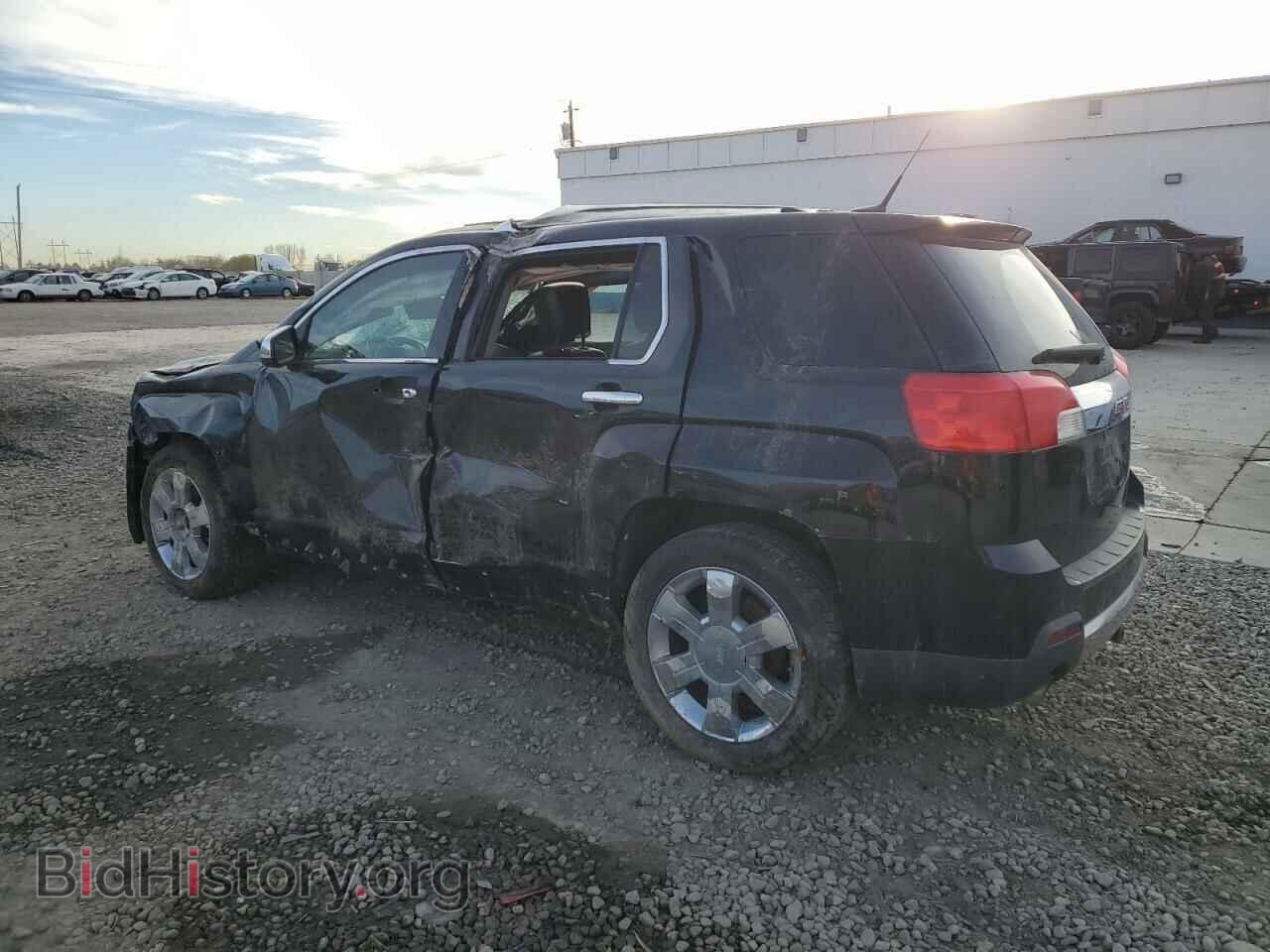 2011 GMC TERRAIN - VIN: 2CTFLXE54B6432300 - Photo 2