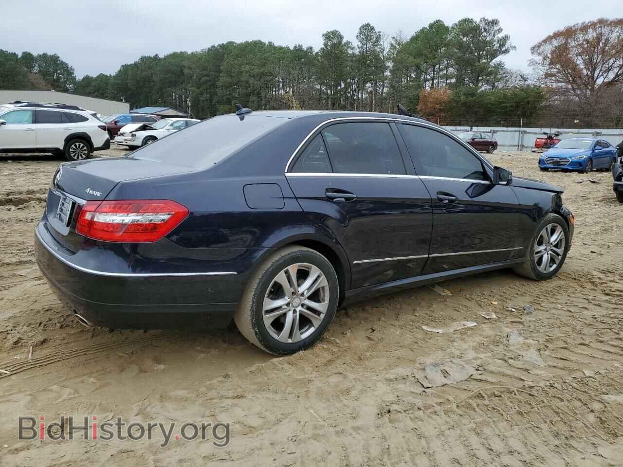 2011 MERCEDES-BENZ E-CLASS - VIN: WDDHF8HB6BA425084 - Фото 3