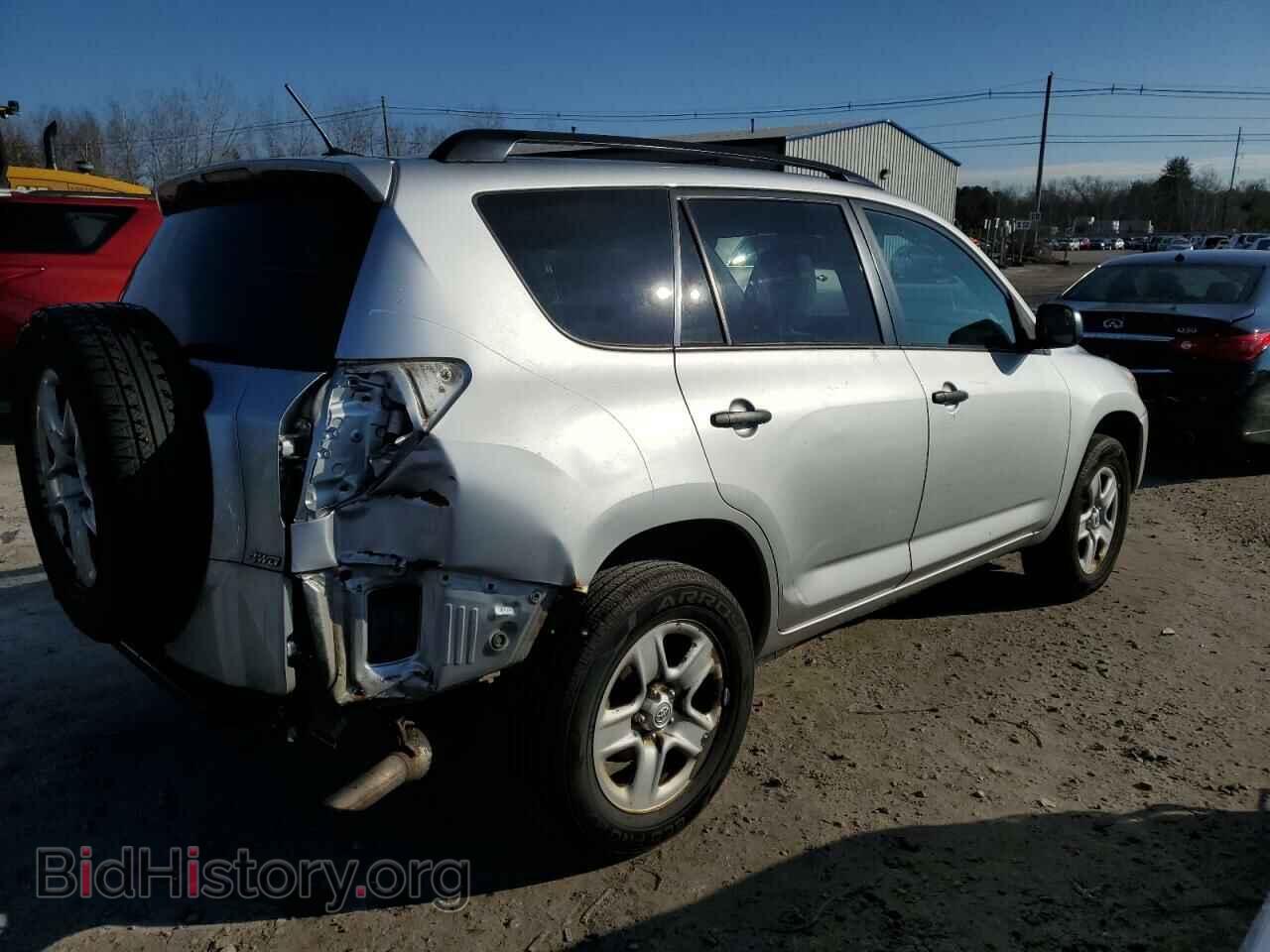 2011 TOYOTA RAV4 - VIN: 2T3BF4DV9BW082829 - Фото 3
