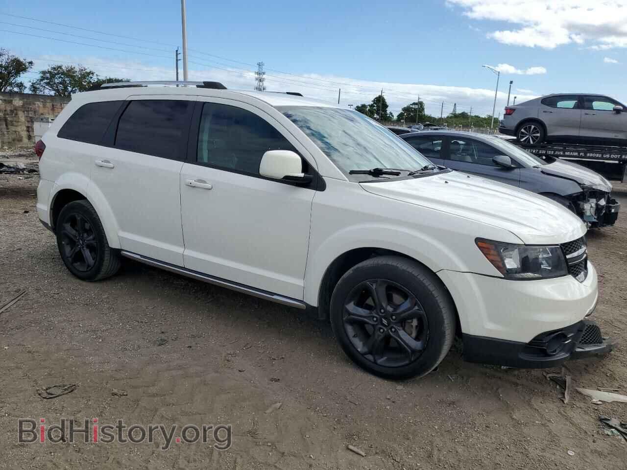 2018 DODGE JOURNEY - VIN: 3C4PDCGG7JT490044 - Фото 4