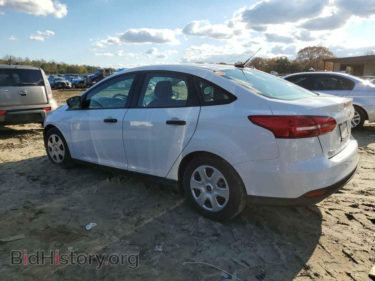 2016 FORD FOCUS - VIN: 1FADP3E28GL354405 - Photo 2