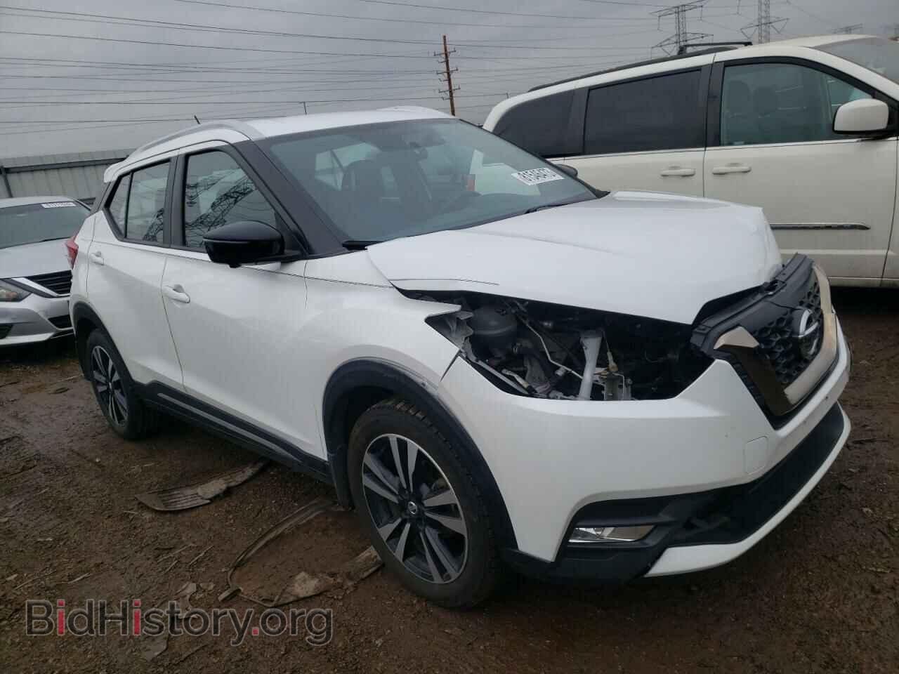 2019 NISSAN KICKS - VIN: 3N1CP5CU3KL545851 - Фото 4