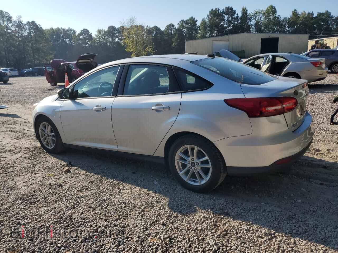 2017 FORD FOCUS - VIN: 1FADP3F28HL300702 - Фото 2
