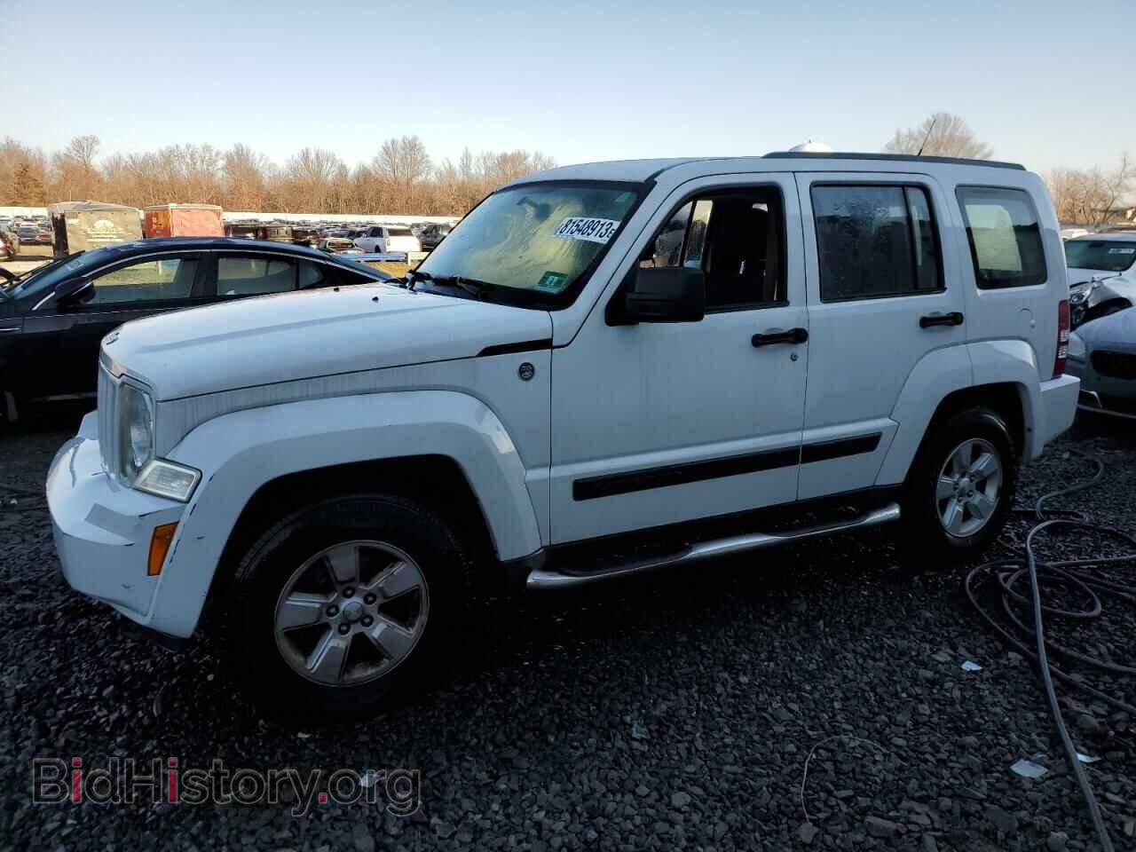 Photo 1J4PN2GK6BW570310 - JEEP LIBERTY 2011