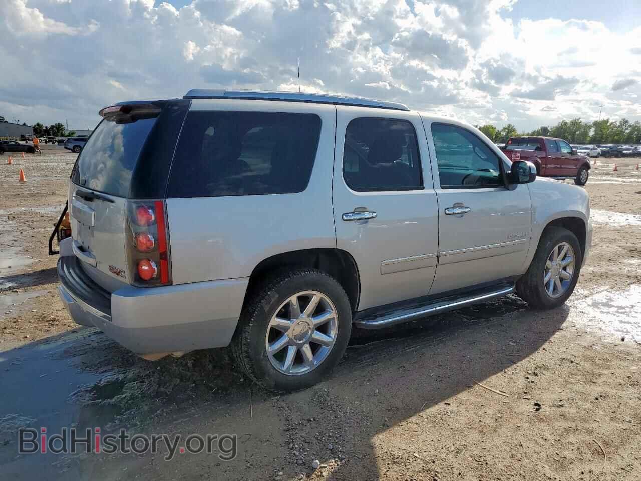 2014 GMC YUKON - VIN: 1GKS1EEF1ER208783 - Фото 3