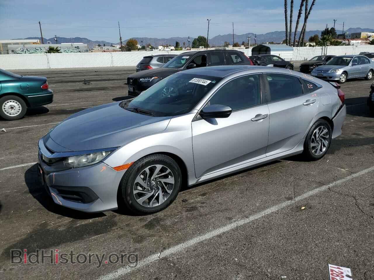 Фотография 2HGFC2F78HH514124 - HONDA CIVIC 2017