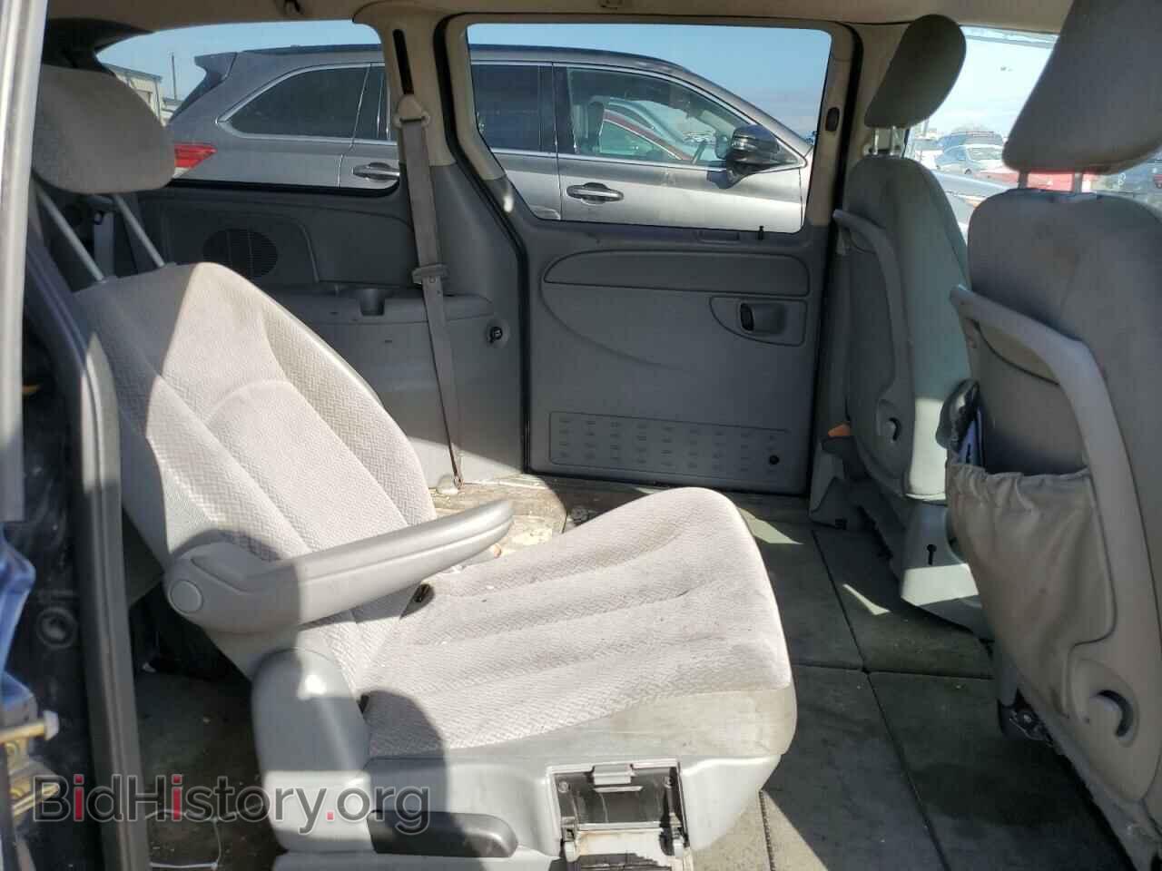 2006 CHRYSLER MINIVAN - VIN: 2A4GP44R76R771462 - Фото 11