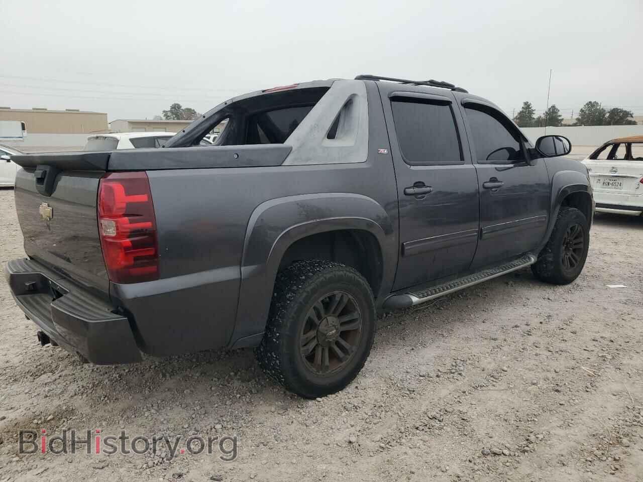 2010 CHEVROLET AVALANCHE - VIN: 3GNVKFE08AG232488 - Фото 3