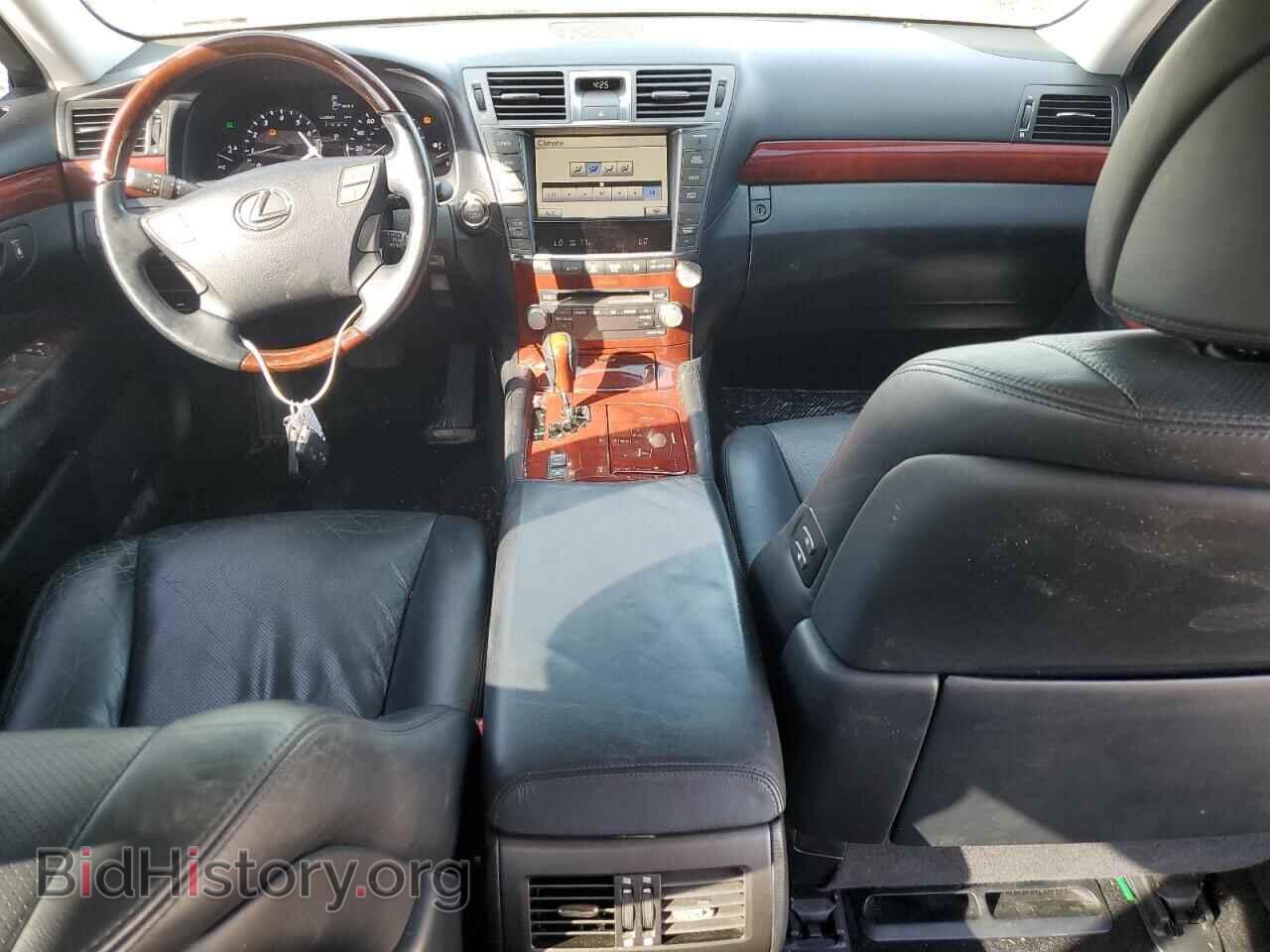 2011 LEXUS LS460 - VIN: JTHCL5EF8B5009614 - Photo 8