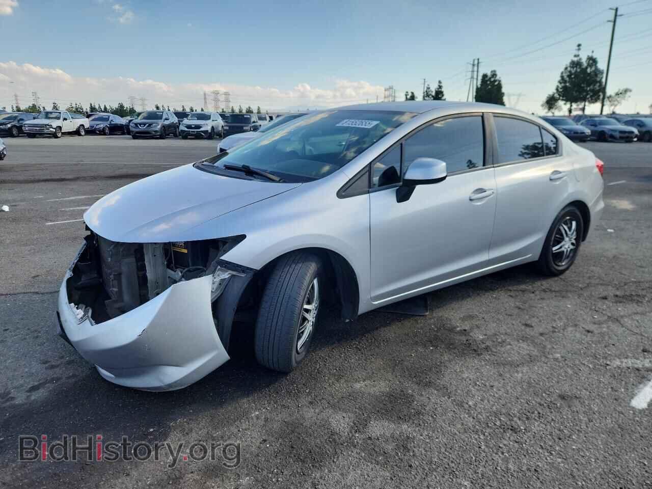Фотография 19XFB2F52CE391747 - HONDA CIVIC 2012