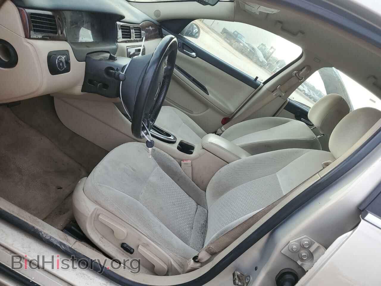 2010 CHEVROLET IMPALA - VIN: 2G1WB5EK5A1200172 - Фото 7