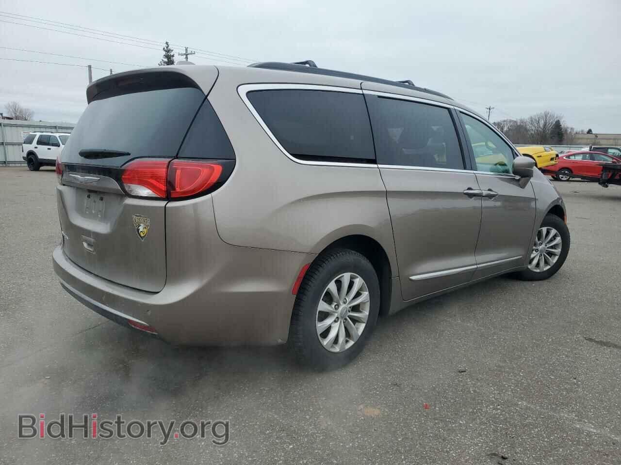 2017 CHRYSLER PACIFICA - VIN: 2C4RC1BG0HR593326 - Фото 3