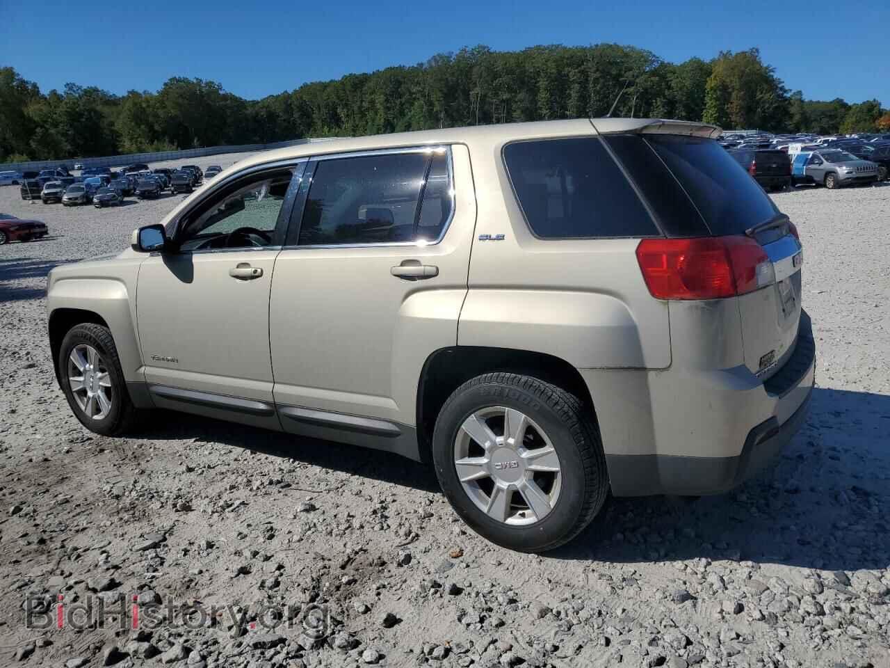 2011 GMC TERRAIN - VIN: 2CTALMEC9B6474808 - Photo 2
