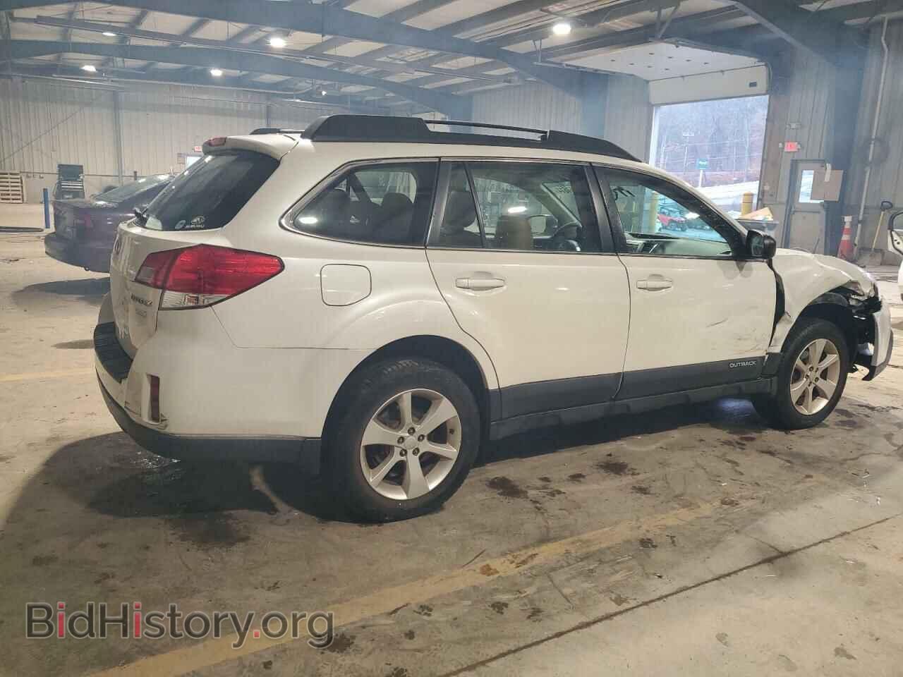 2014 SUBARU OUTBACK - VIN: 4S4BRBAC0E3218136 - Фото 3